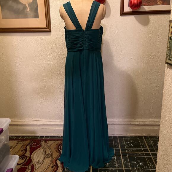 Dessy Collection Off-the Shoulder Draped Chiffon Maxi Dress Hunter Green Size 16 - Picture 12 of 16